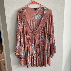 Torrid bell sleeve floral shirt